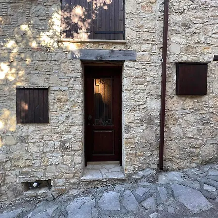 Lofou Maisonette Extérieur photo